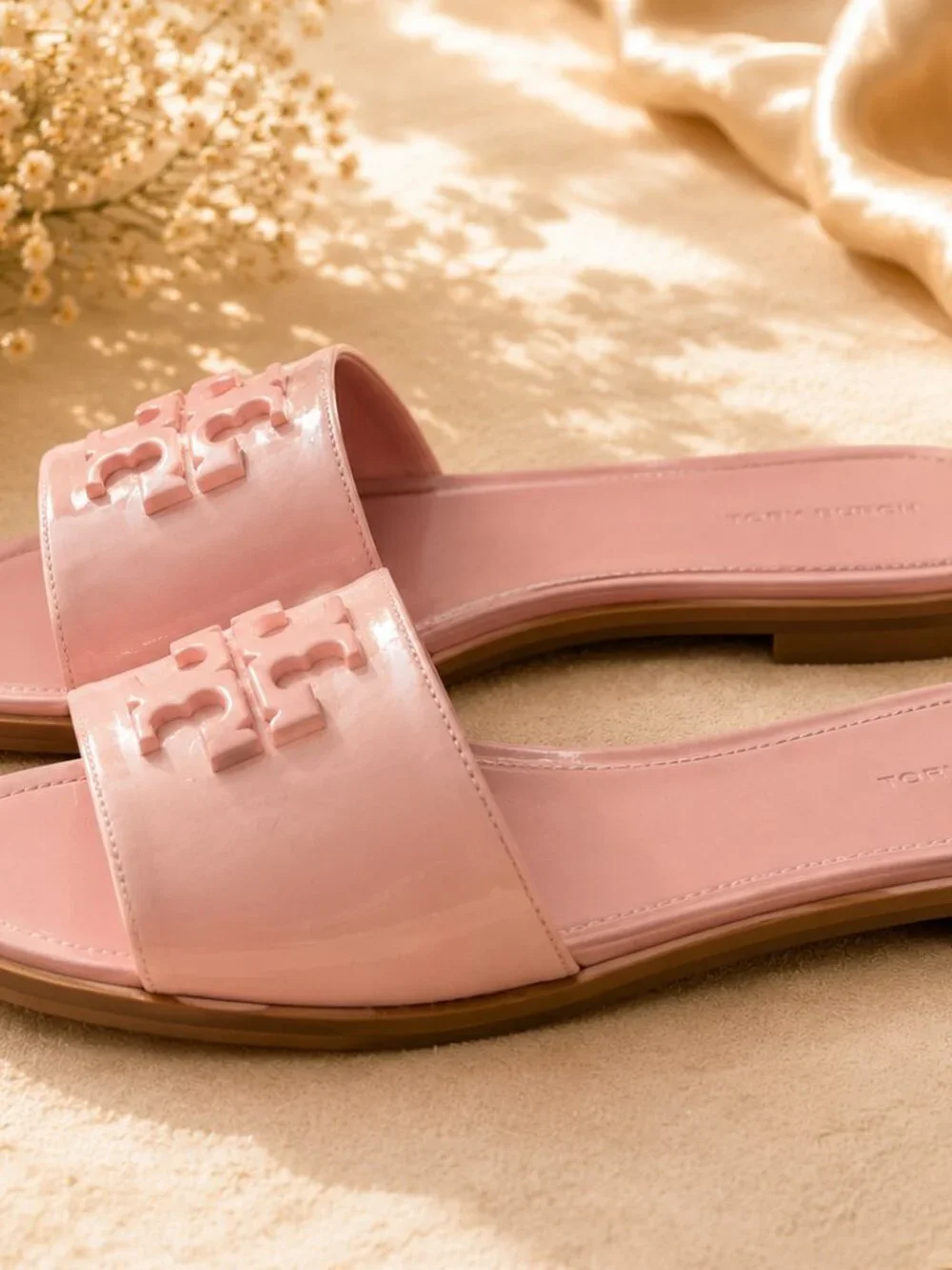 Like New Tory Burch Everly Slide Petunia Pink